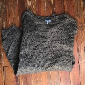 Women’s oversized sweater
